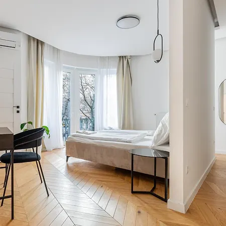 Pink Flamingo I Basilica Panorama With Parking Apartment *