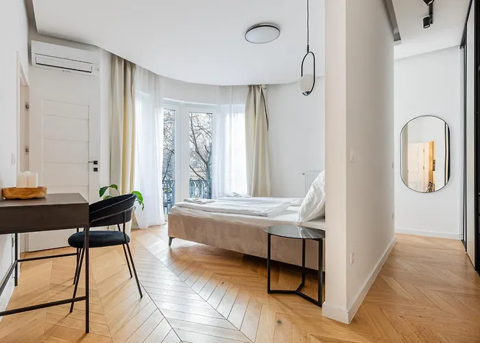 Pink Flamingo I Basilica Panorama With Parking Apartment *